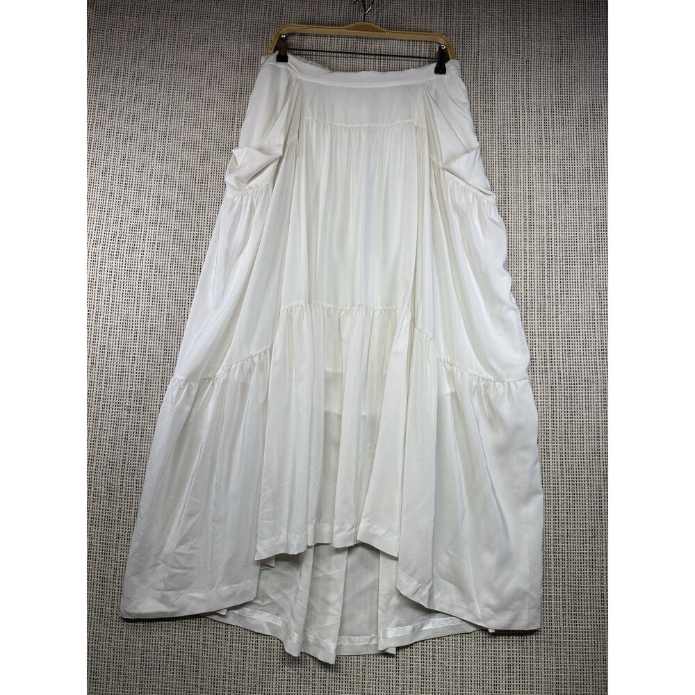 BCBGMAXAZRIA White Silk Tiered Maxi Skirt Women’s Large Boho Lagenlook Romantic